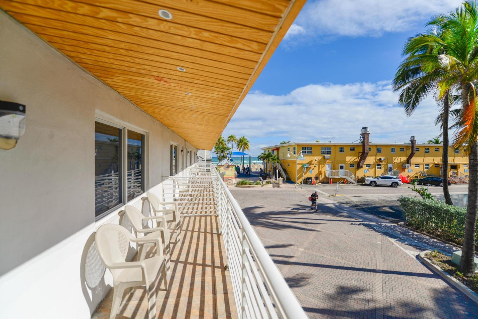 Fantastic Studio At The Beach With Parking&Pool - M43 Hollywood Exterior foto